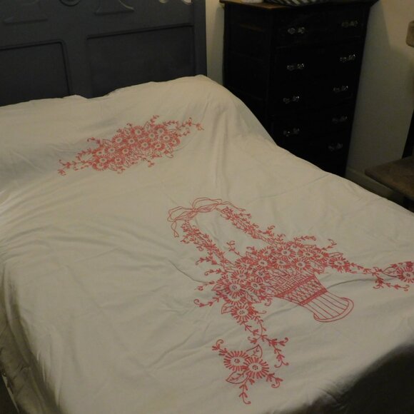 Chenille Fringe Bed Coverlet Bedspread Embroidered Full /queen size - Picture 6 of 6